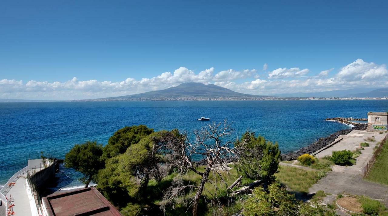 La Fornace Relais & Spa Castellammare di Stabia Exterior photo